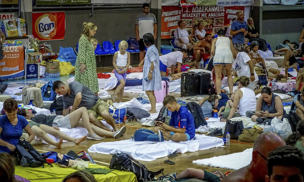 VANREDNO stanje na jugu RODOSA, najveća EVAKUACIJA IKADA u Grčkoj