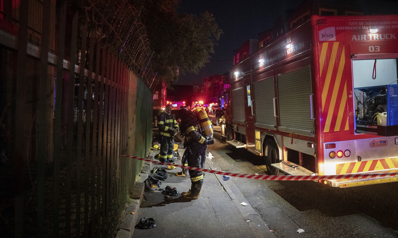 NAJMANJE 73 OSOBE POGINULE, desetine povređeno u UŽASNOM POŽARU u centu Johanesburga