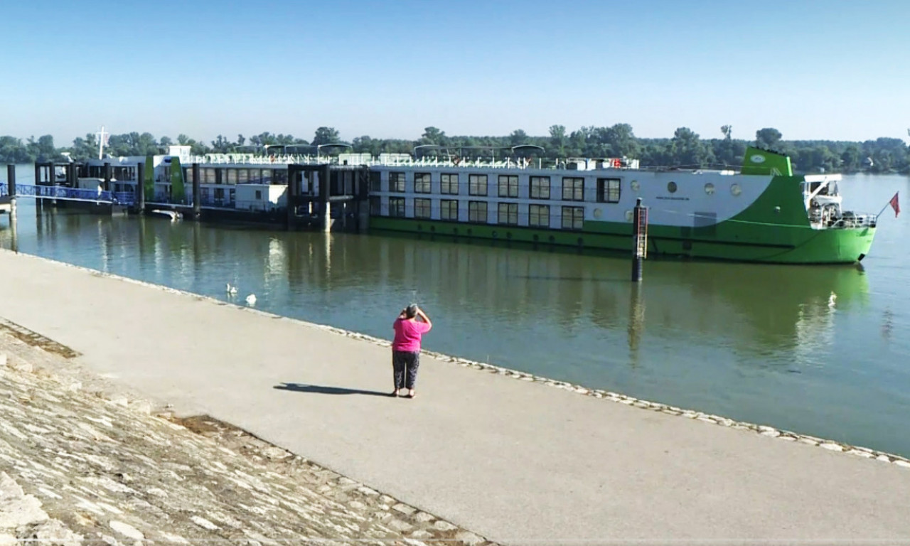 Tinejdžer se udavio u Dunavu, ušao u reku da se rashladi i struja ga povukla!