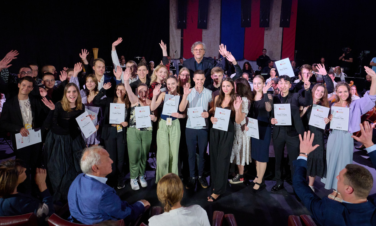 Završen 10. festival "Kustendorf Klasik" EMIRA KUSTURICE: Nagrade otišle u ruke najboljim STUDENTIMA MUZIKE