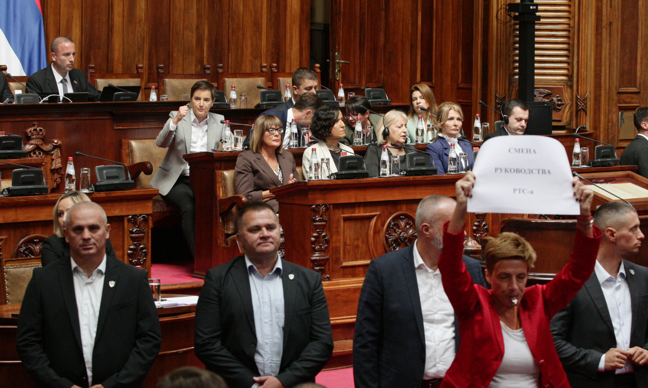 SKUPŠTINA SRBIJE: Deo OPOZICIJE ometao IZLAGANJE premijerke, postavljeno OBEZBEĐENJE