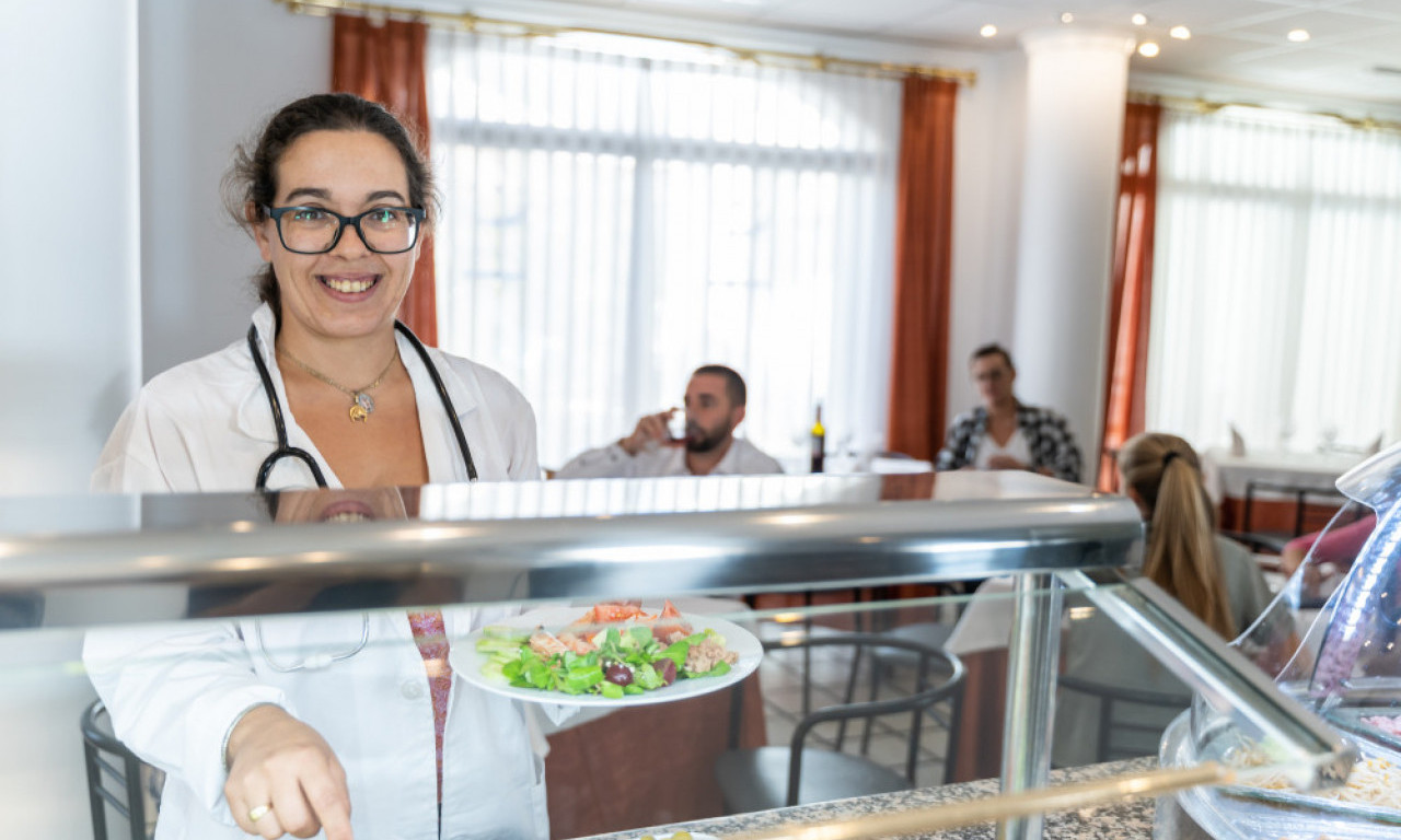 Ovu hranu KARDIOLOZI NIKAD NE JEDU - jasno vam je ZAŠTO