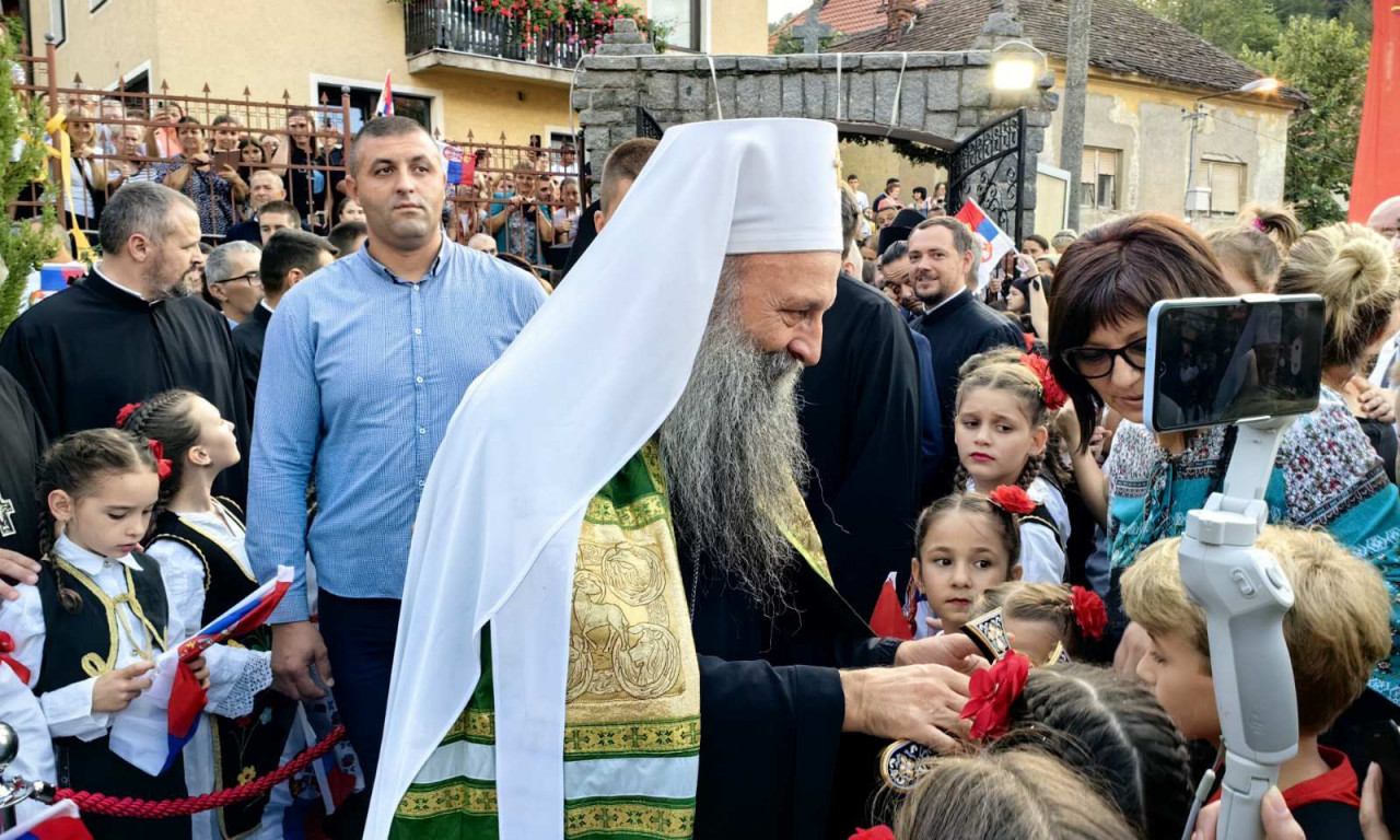 PATRIJARH PORFIRIJE stigao u Crnu Goru: Razgovarao sa MILATOVIĆEM, u Podgorici ga čeka mnogo VAŽNIH OBAVEZA