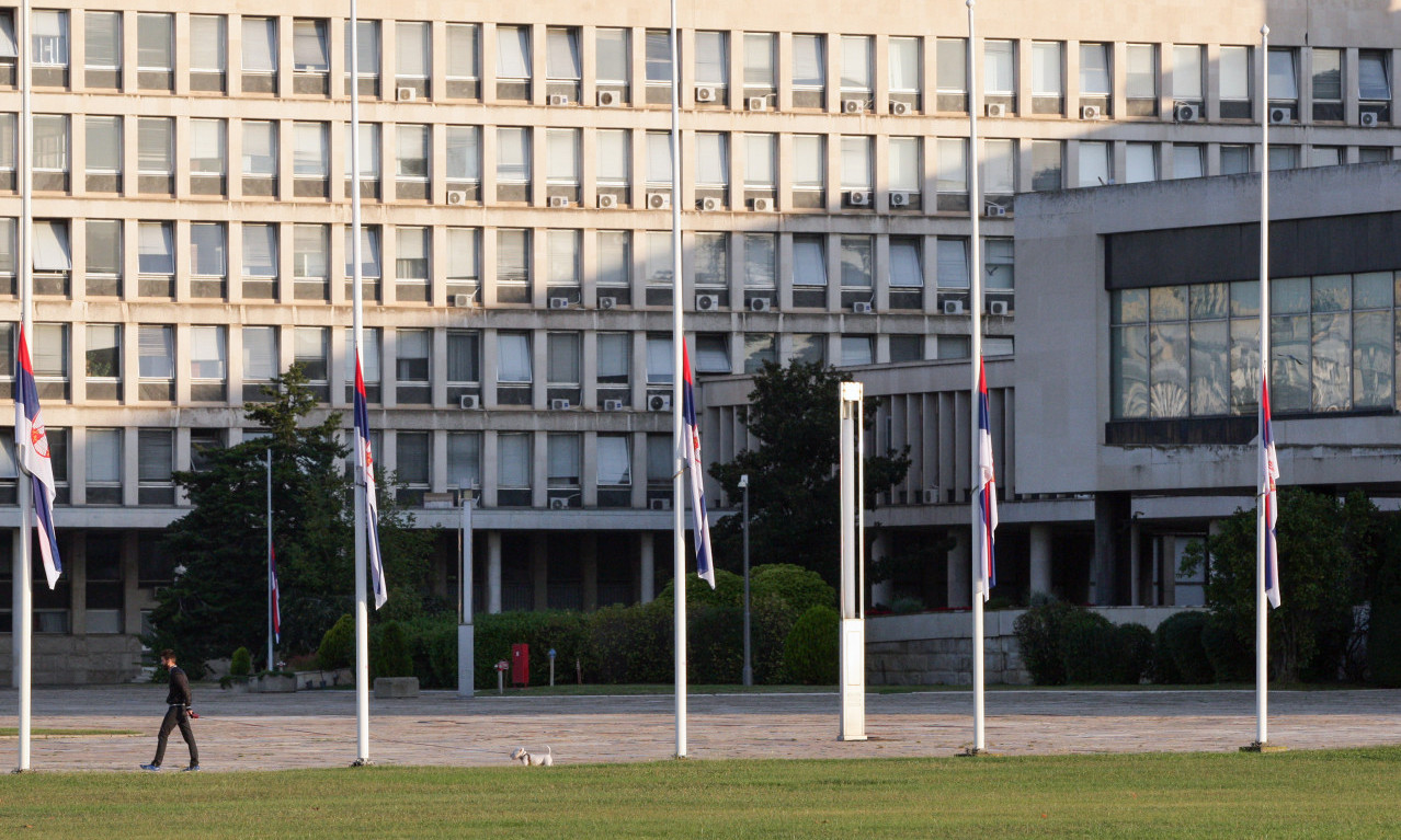 Srpsko-grčki poslovni forum sutra u Palati Srbija, obraćaju se Vučić i Micotakis