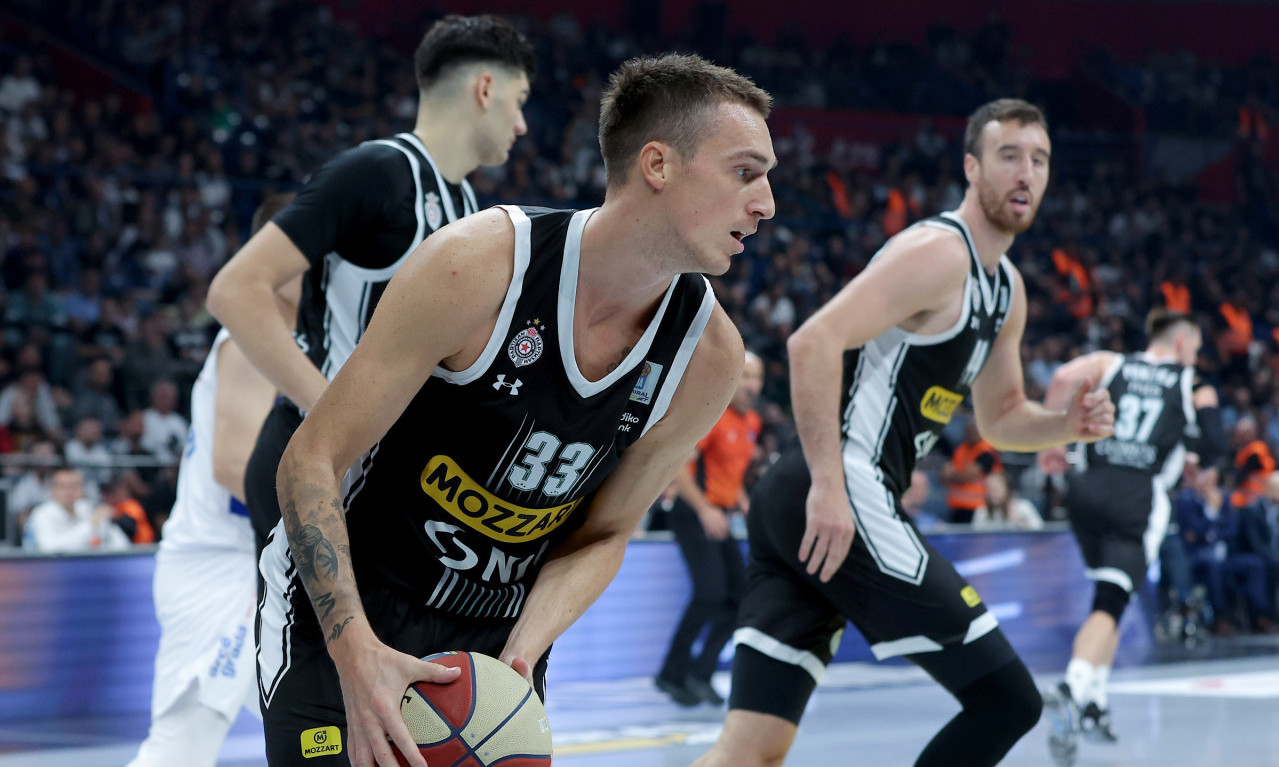 PARTIZAN SLAVIO u Areni: Ubacili više od 100 POENA i DEKLASIRALI MORNAR