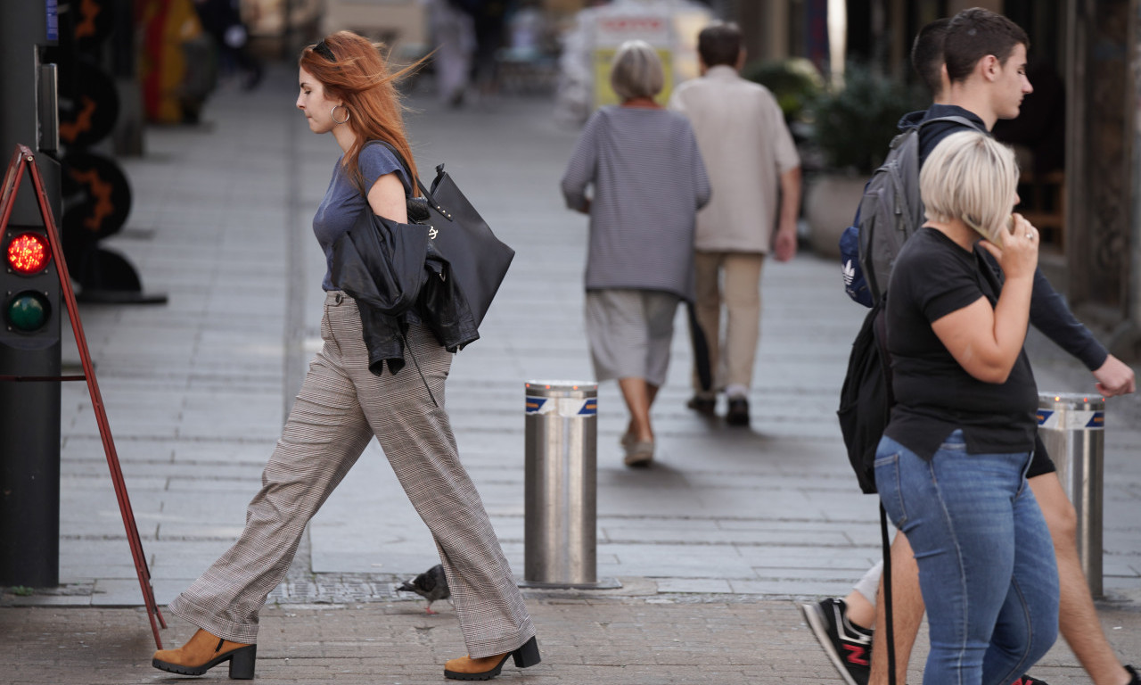 Ne dajte da vas jutarnji OBLACI ZBUNE, traje LETO U OKTOBRU, danas do +29