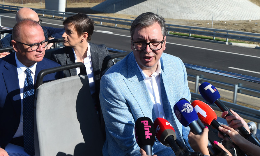 Vučić o IZBORIMA: Ne verujem u ISTRAŽIVANJA, već u RAD I REZULTATE