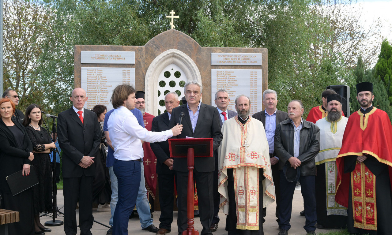 Održan POMEN stradalima na KiM u zemunskom NASELJU Plavi horizonti