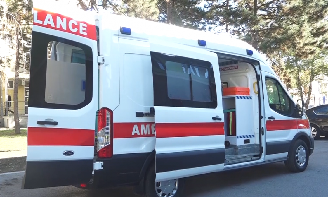 Tinejdžerka iz Badovinaca IZGUBILA ŽIVOTNU BITKU! Umrla od posledica TEŠKE SAOBRAĆAJKE u kojoj joj je i OTAC STRADAO