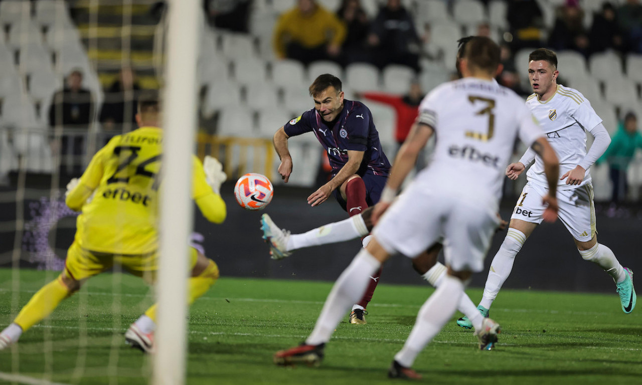 U POSLEDNJEM TRENUTKU: Mihajlo Ilić u 96. minutu DONEO POBEDU fudbalerima Partizana protiv Čukaričkog