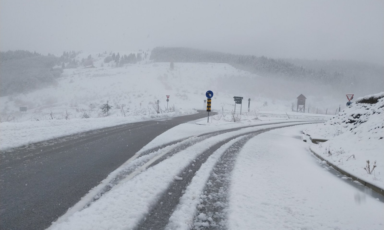 Ivanjica se IZBORILA sa SNEŽNOM OLUJOM: Putevi se raščišćavaju, situacija POD KONTROLOM