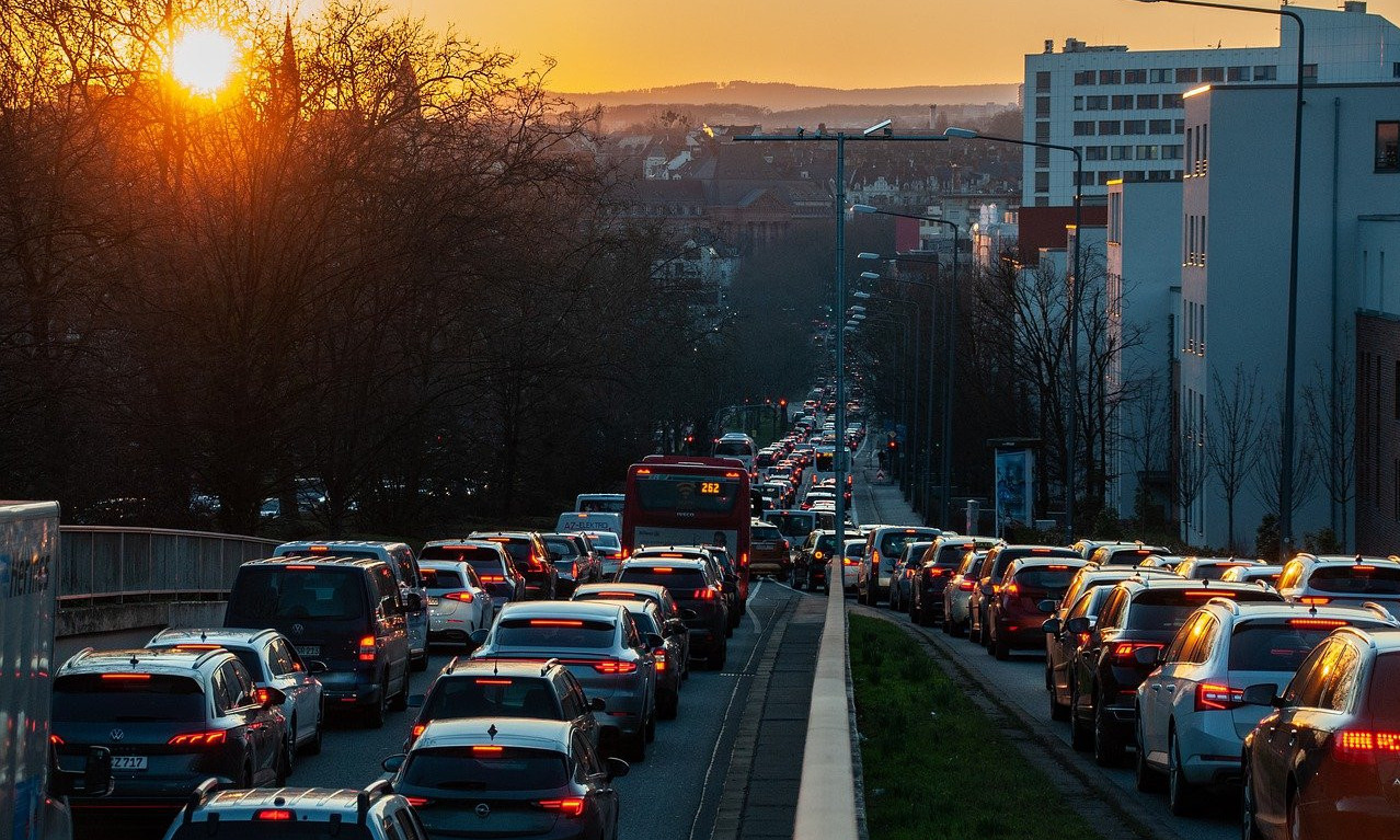 AMSS uputio HITAN APEL vozačima! NEVREME najavljeno za večeras može da OTEŽA USLOVE VOŽNJE, obratite pažnju na OVO