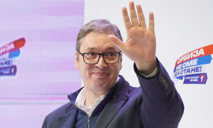 VUČIĆ podelio SNIMAK sa SNAŽNOM PORUKOM: Za našu DECU, za BUDUĆNOST Srbije!