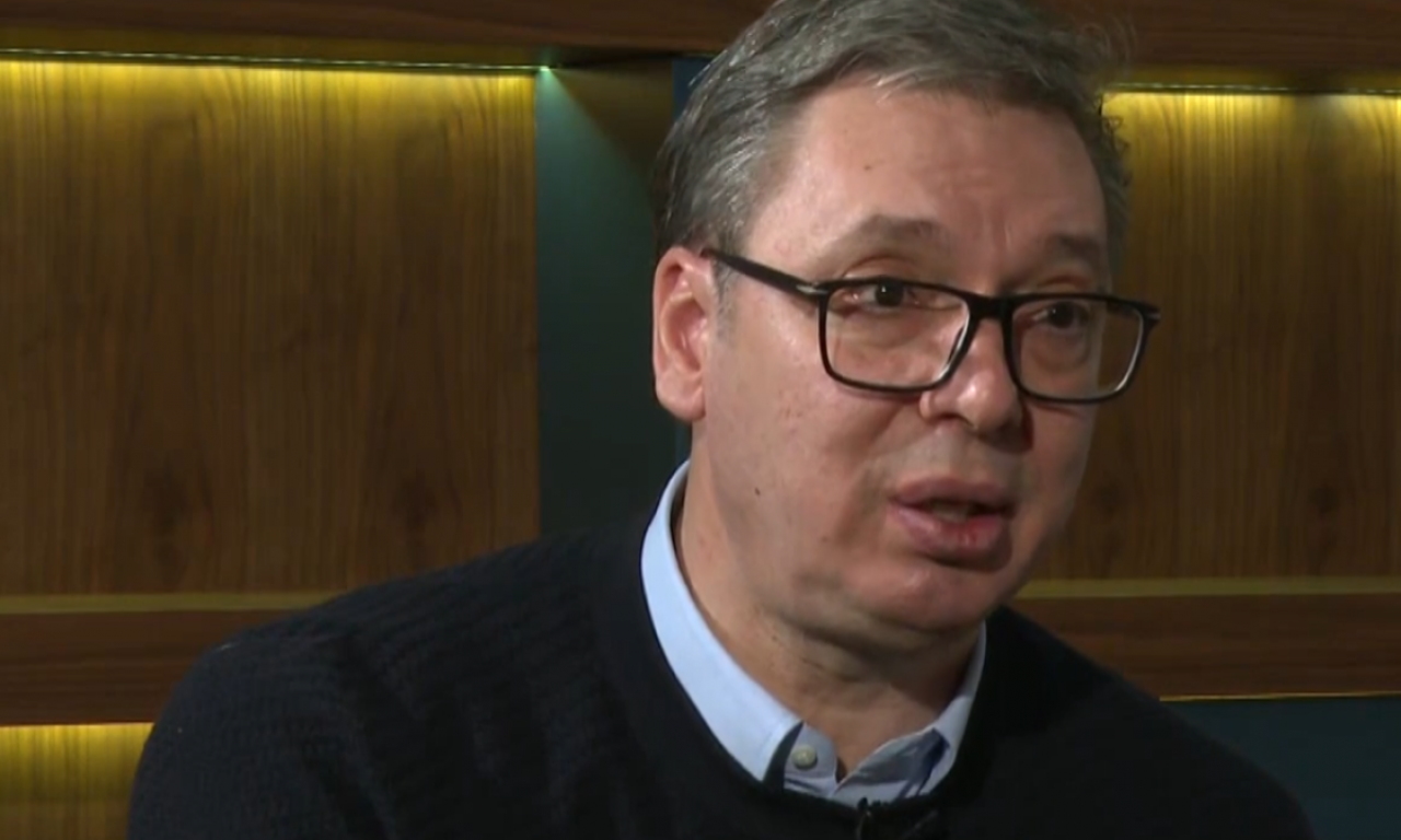 Predsednik Vučić: Građani ne treba da brinu, nikakva revolucija NIJE U TOKU