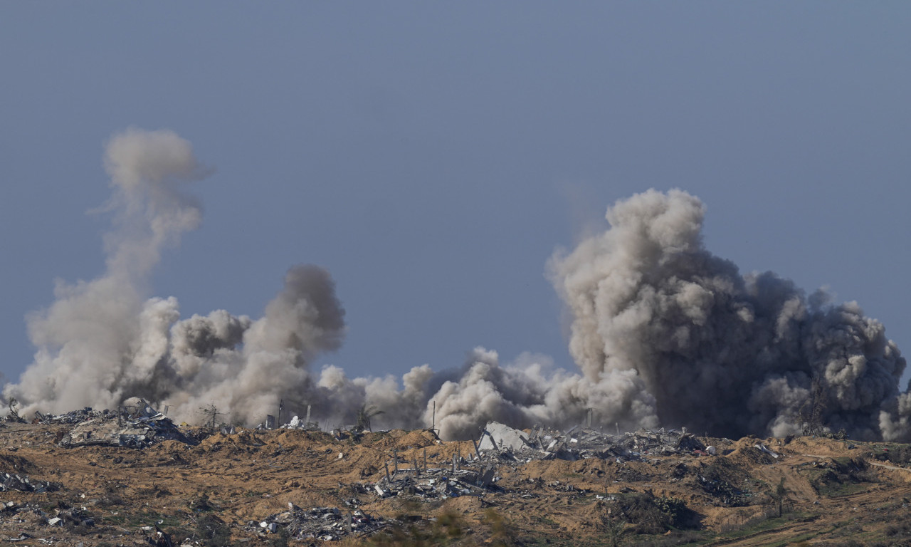 GAZA NA IVICI OD NESTANKA! Tela OSTAVLJENA na ulicama, ljudi UMIRU OD GLADI, a žene ne mogu bezbedno da RAĐAJU