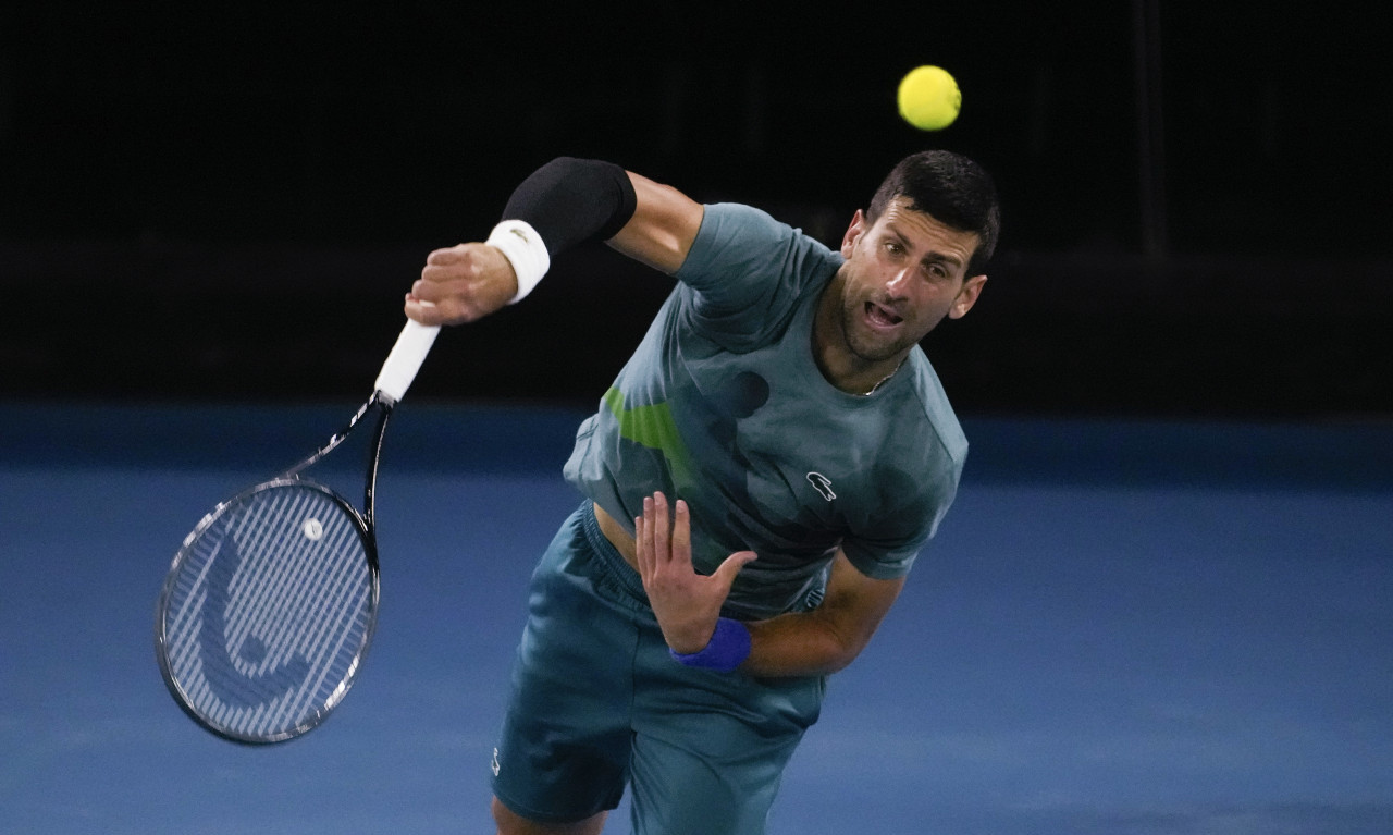 Navijači ga čekali, ali se nije pojavio! NOLE napravio iznenadnu PROMENU pred MEČ u Australiji