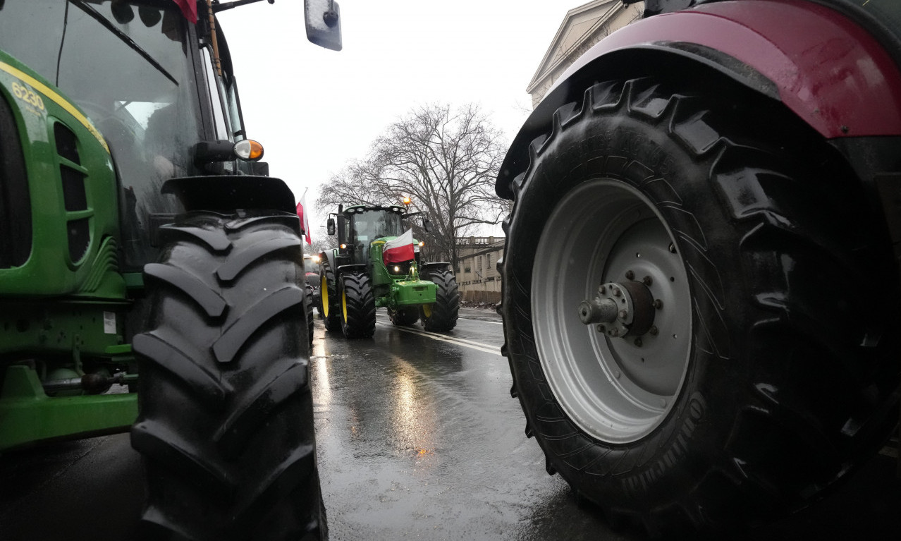 Nezadovoljni poljski FARMERI počeli ŠTRAJK GLAĐU! Ekološki propisi EVROPSKE UNIJE ih teraju iz POSLA