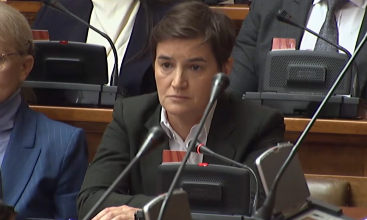 BRNABIĆ objasnila VELIKU RAZLIKU između ALEKSANDRA VUČIĆA i ĐILASA: Pomenula je i jedan RIJALITI