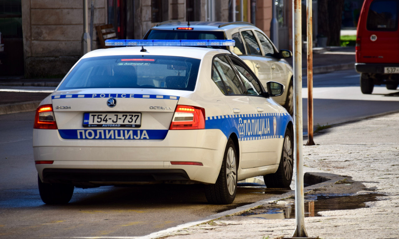 Užas na PANČEVAČKOM PUTU! NOŽEM UBO POLICAJCA, uhapšeni napadači