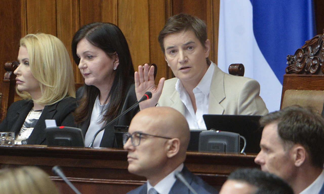 ANA BRNABIĆ čestitala na NOVOJ VLADI! Onima koji su pokazali NEPOŠTOVANJE tokom zakletve poslala OŠTRU PORUKU