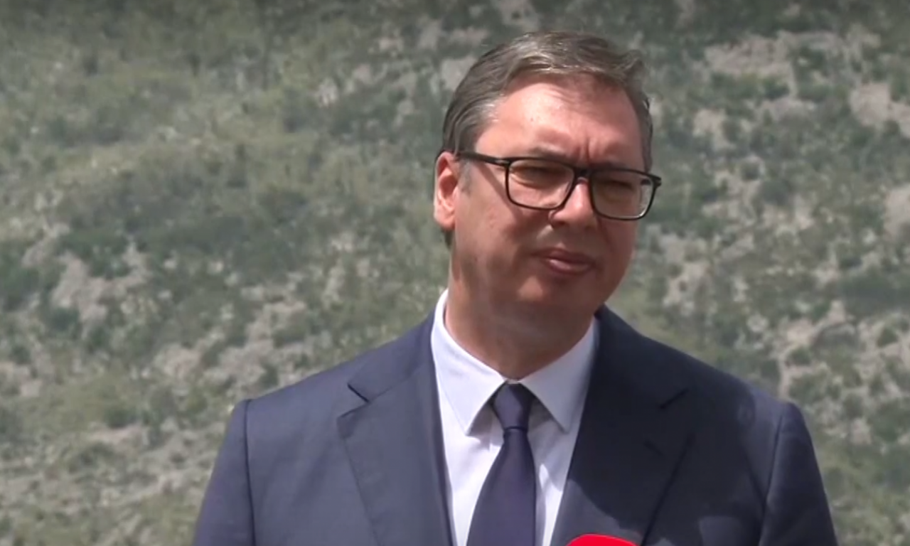 VUČIĆ sa premijerom GRUZIJE: "Obavestio sam ga o dešavanjima na KiM"