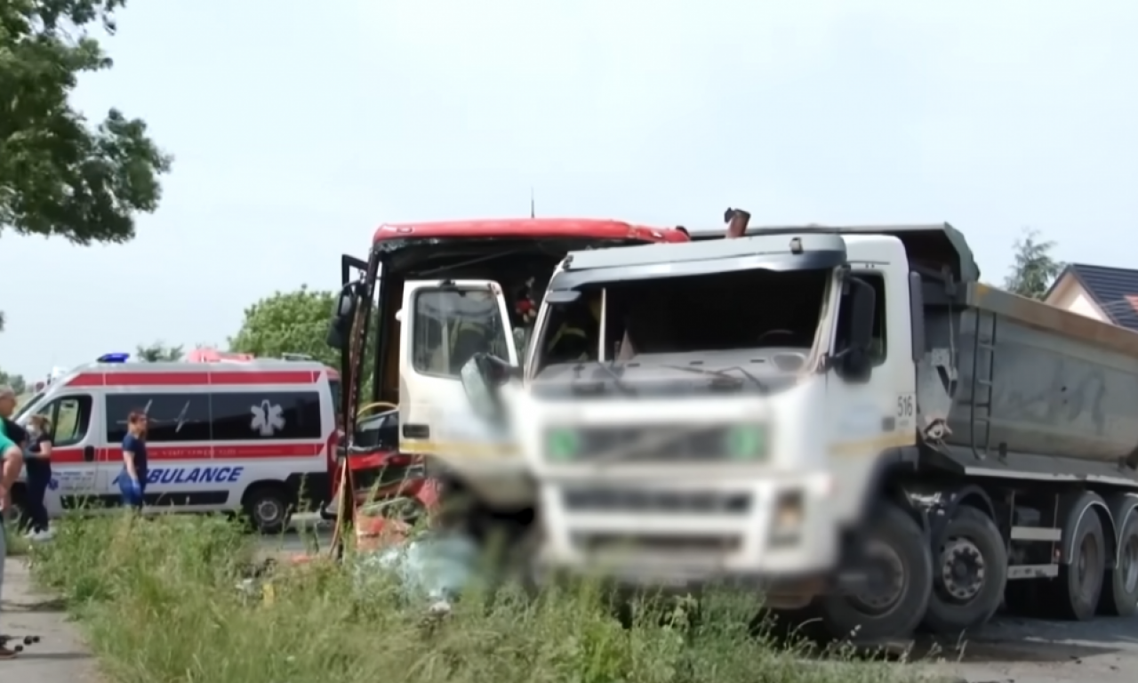 KAMION I AUTOBUS iz nesreće u Obrenovcu idu na VEŠTAČENJE! Telo stradalog vozača na OBDUKCIJI, a evo šta kažu OČEVICI