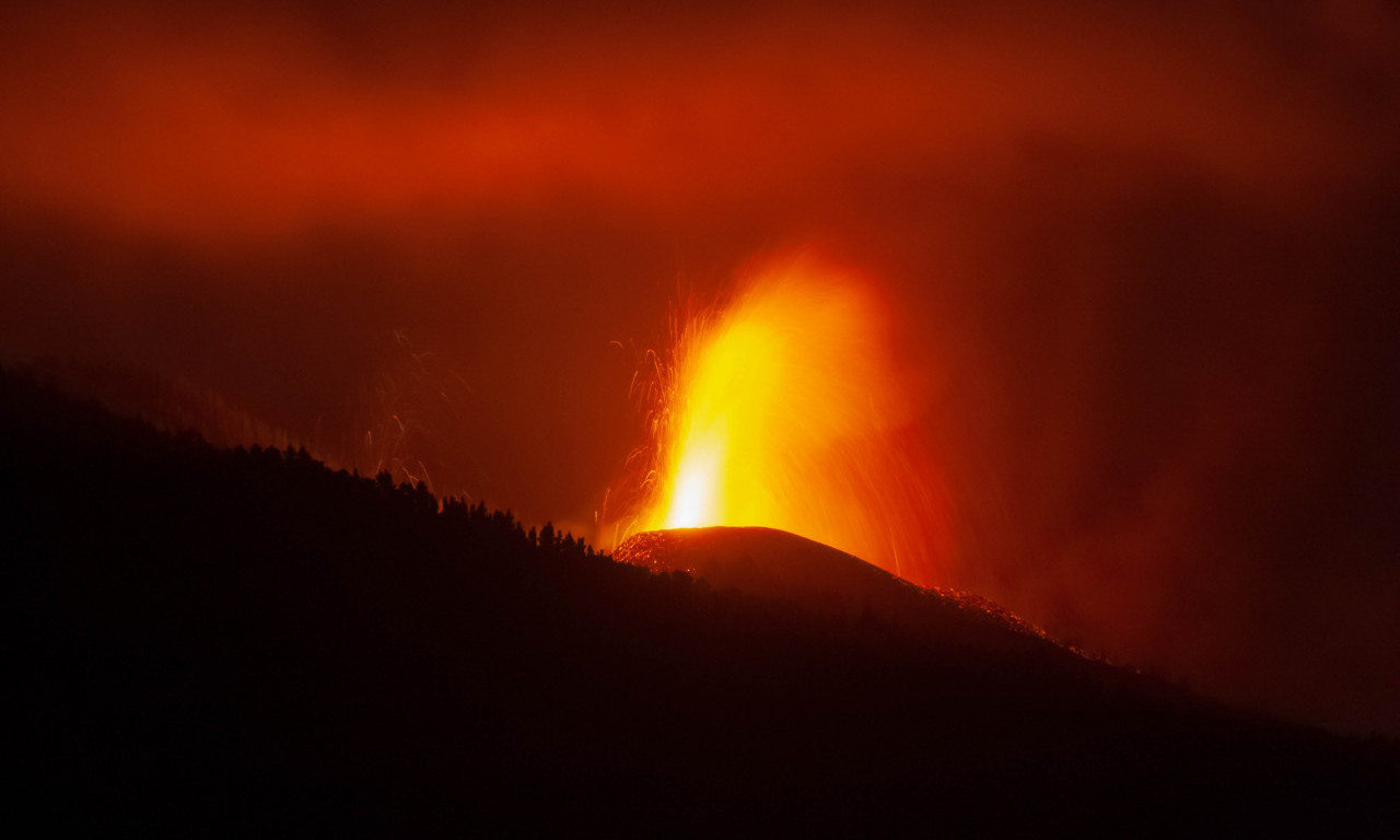 DRAMA NA ISLANDU, NOVA ERUPCIJA: Vlasti su upozorile na rizik od obnovljene vulkanske aktivnosti!