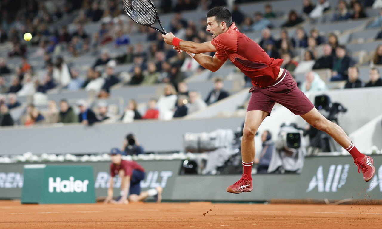 NOVAK JE NEUNIŠTIV! Novi čudesan PREOKRET Đokovića za četvrtfinale Rolan Garosa