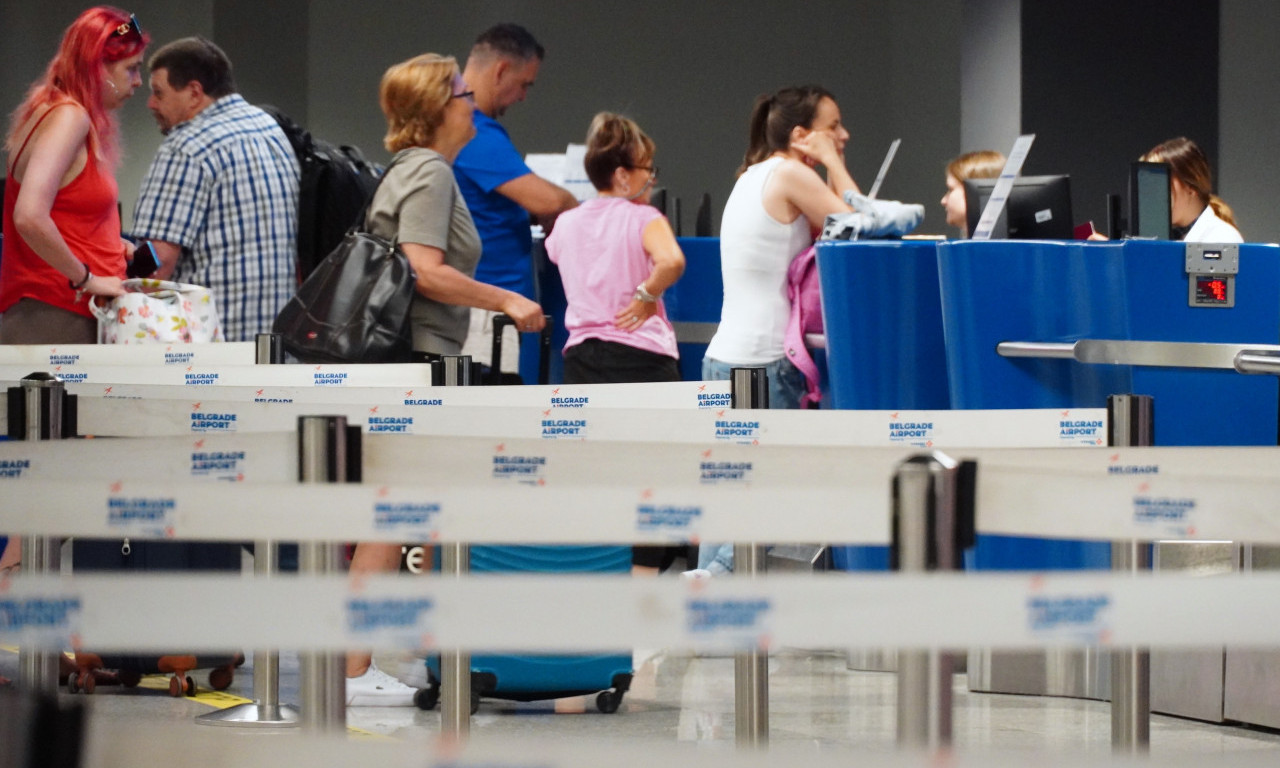 Na beogradskom aerodromu ponovo prekid u radu SOFTVERA: Čekiranje PUTNIKA otežano