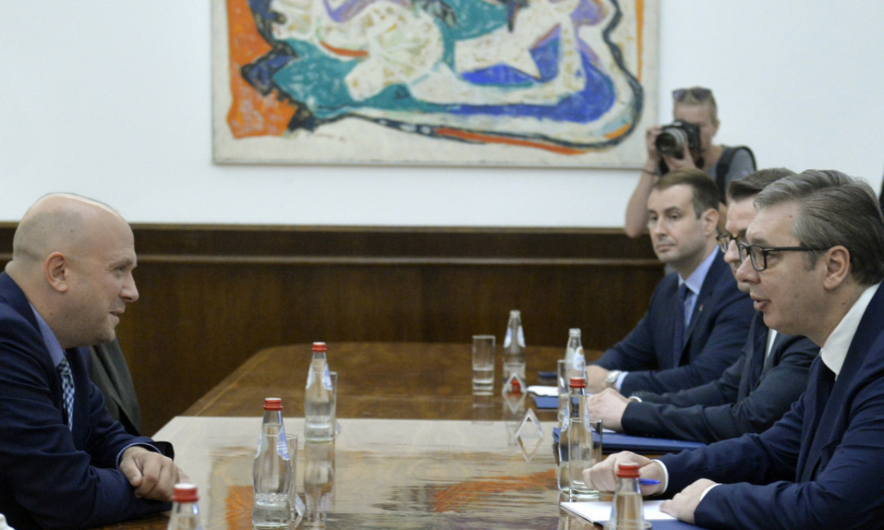 Vučić sa Zaracinom o situaciji u REGIONU i dijalogu BEOGRADA I PRIŠTINE: "Zaštita srpskog naroda će uvek biti PRIORITET"
