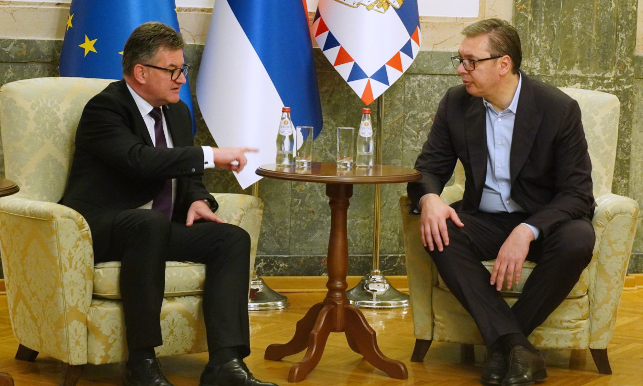 Vučić sa Lajčakom razgovarao o teškoj situaciji za srpski narod na KiM