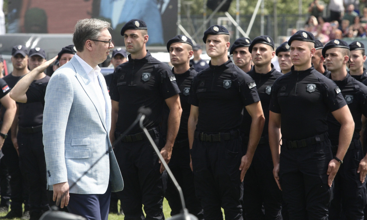 VUČIĆ NA OBELEŽAVANJU DANA MUP: Živimo u svetu u kojem nema sigurnosti, moramo biti pripravni za svaki scenario (VIDEO)