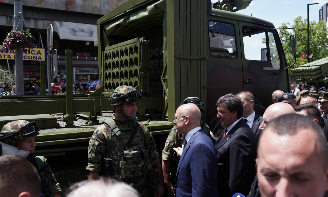 U Kruševcu prvi put prikazan KINESKI HQ-17AE! Novi PVO sistem Vojske Srbije istovremeno gađa četiri cilja