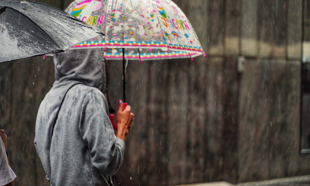 KONAČNO OSVEŽENJE! Meteorolozi ocenili kada stiže PAD TEMPERATURE, ali sa njim i SUPERĆELIJSKE OLUJE