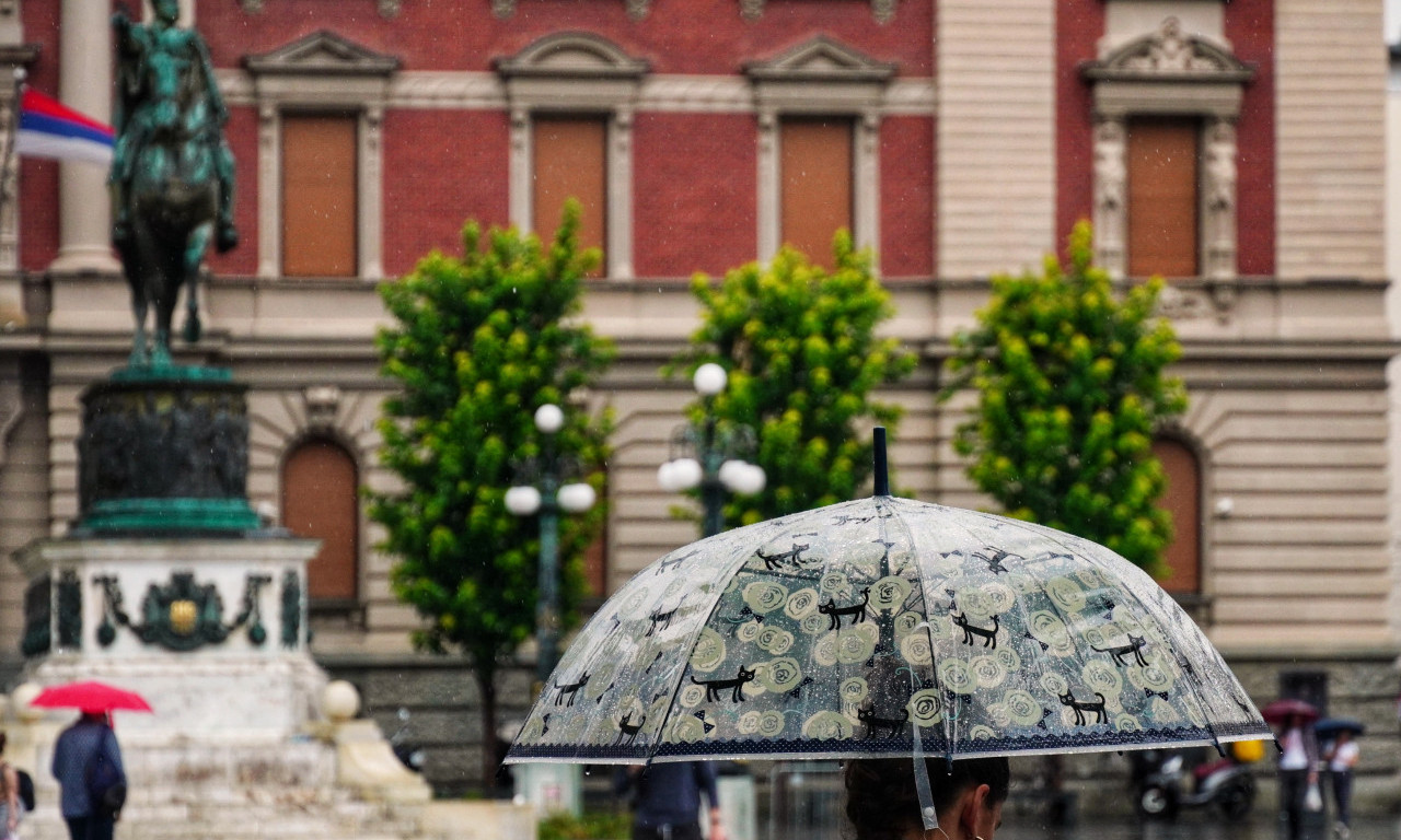 U BEOGRADU VREME KAO NA ZLATIBORU! Pljuskovi znatno snizili temperaturu, prestonica je danas NAJHLADNIJI GRAD