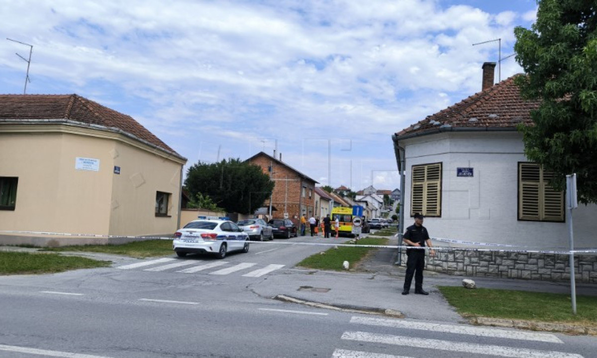 PRONAĐENE DVE ZAKOPANE BEBE: Strava i užas u porodičnom domu, privedeni roditelji!