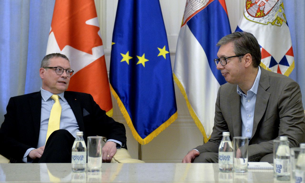Predsednik Aleksandar Vučić primio u oproštajnu posetu ambasadora Kanade: "Nove investicije su dobrodošle!" (VIDEO)