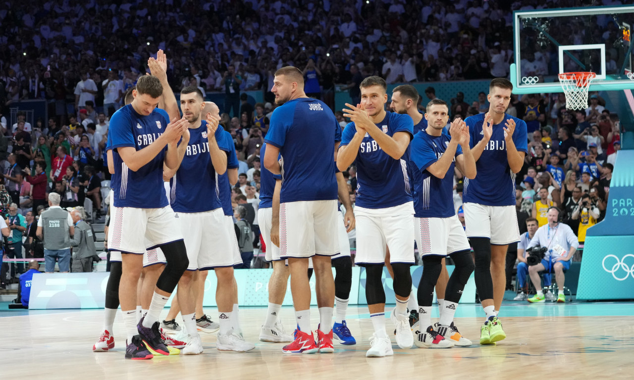 BOGDAN I DRUGOVI ISPRATILI SUDIJE U SVLAČIONICU PSOVKAMA: Svašta su imali da kažu sudijskoj trojci! (VIDEO)