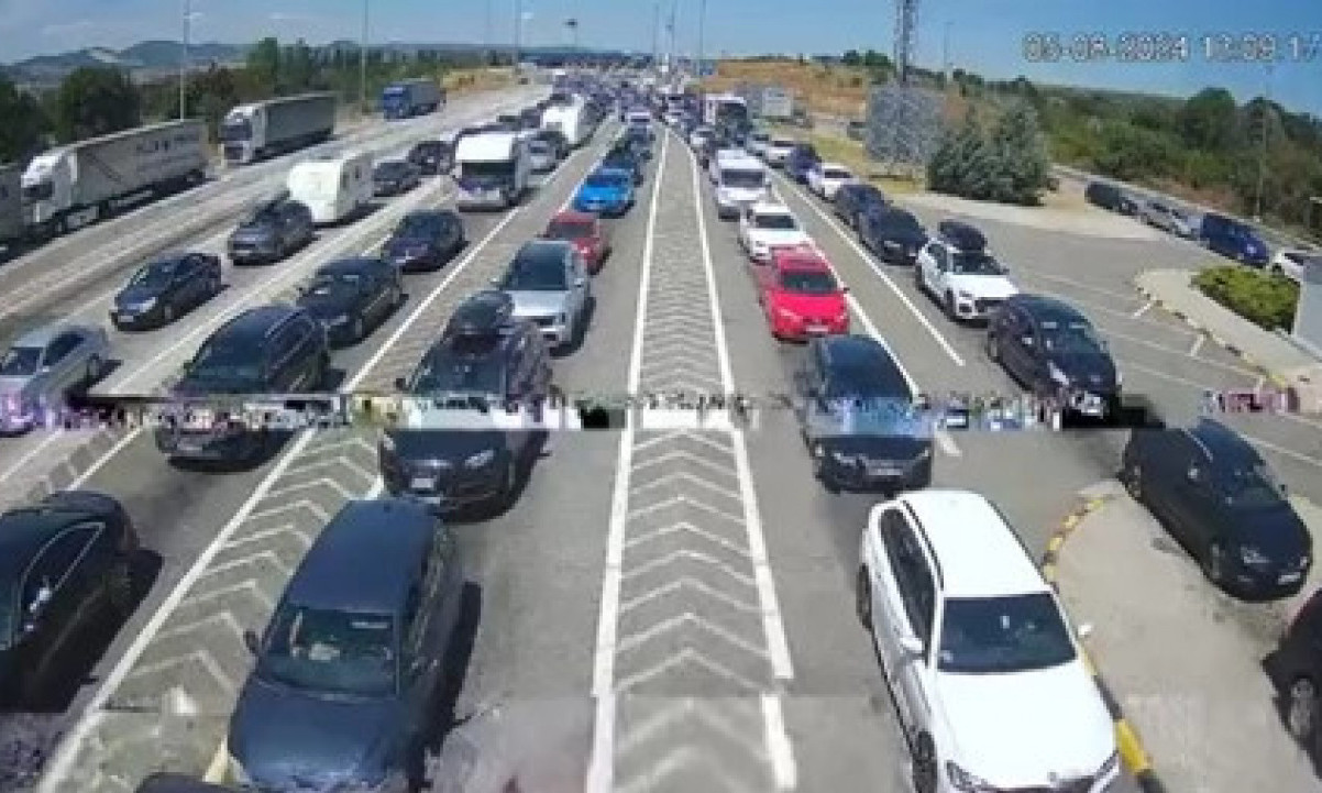 USKORO VELIKE PROMENE NA GRANICAMA EU: Novi sistem ULASKA i IZLASKA iz zemlje važiće od OVOG DATUMA!