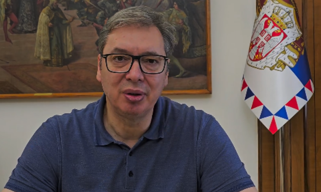 Vučić čestitao Angelini Topić osvajanje ZLATNE MEDALJE u skoku u vis: "Za tebe je samo NEBO GRANICA"