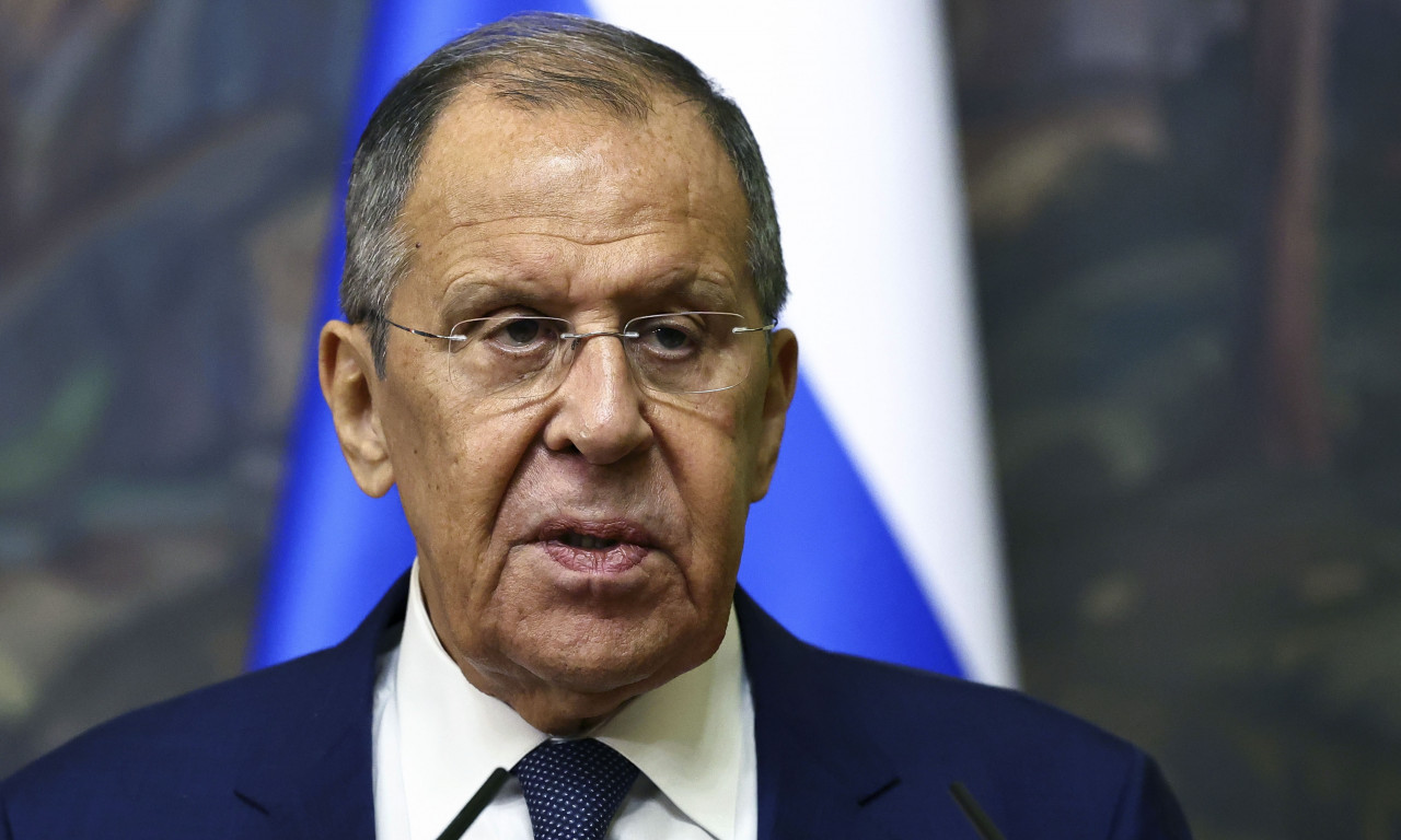 LAVROV ODLIKOVAO ŠEŠELJA: Radikal dobio orden za jačanje mira