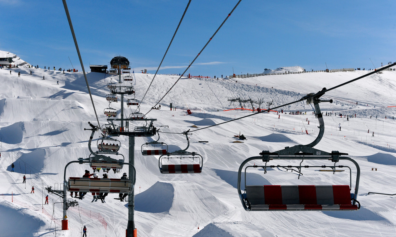 PLANIRATE ZIMOVANJE A NEMATE PARA? Ova planina je najlepša i najjeftinija u Srbiji - Ski pas 400 dinara!