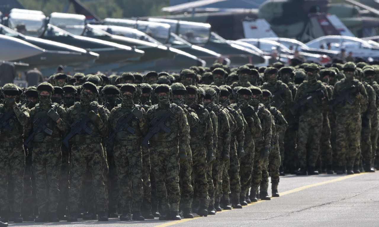 Počeo prikaz sposobnosti Vojske Srbije "Zastava2024" u Batajnici (FOTO)