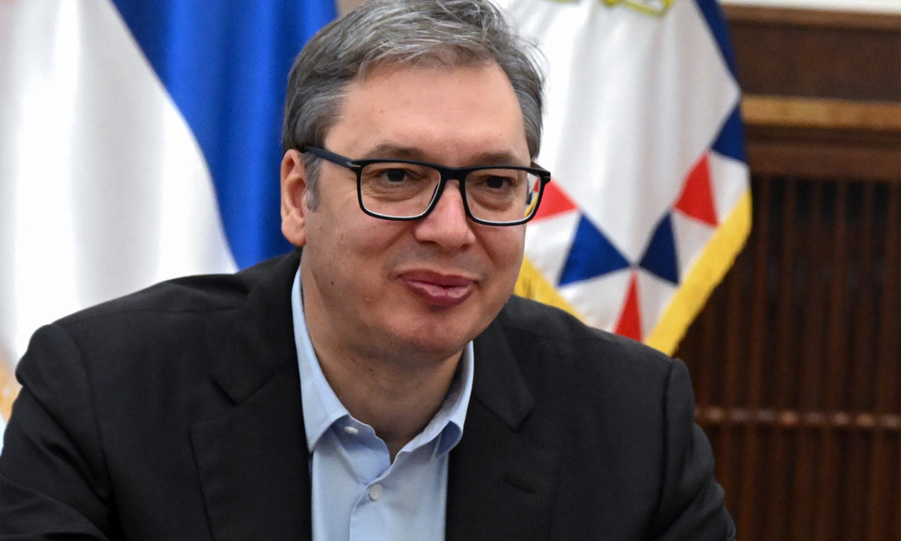 UGLEDNI "POLITIKO" ODAO PRIZNANJE VUČIĆU, a ovaj "medij" BRŽE-BOLJE sve MALICIOZNO osporio