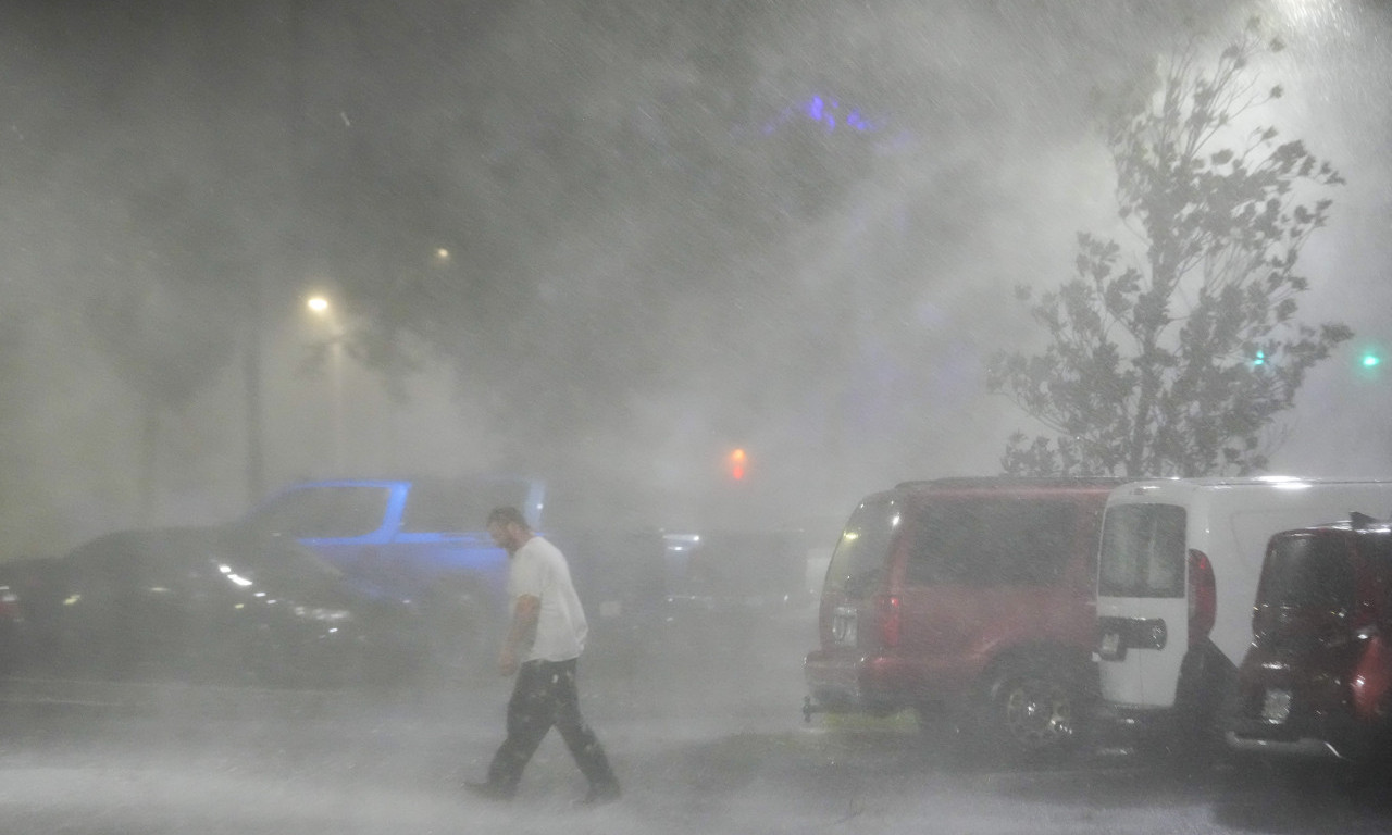 POTRESNE scene sa Floride! URAGAN odneo najmanje 16 ŽRTAVA (FOTO)