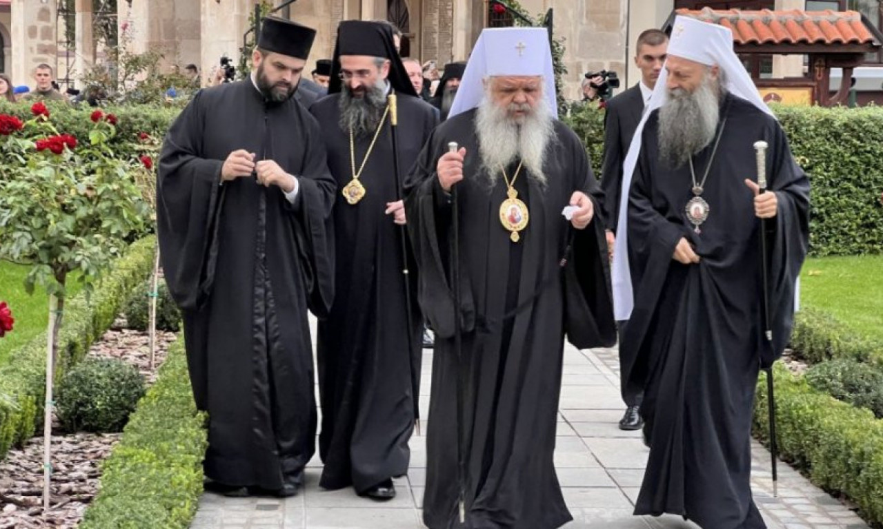 PATRIJARH PORFIRIJE i arhiepiskop Stefan svečano dočekani u Nišu (FOTO)