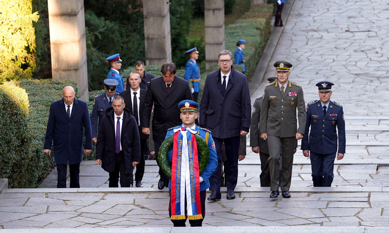 VUČIĆ ODAO POŠTU STRADALIM OSLOBODIOCIMA! "Ljubav prema SLOBODI davala je snagu našem narodu" (VIDEO)