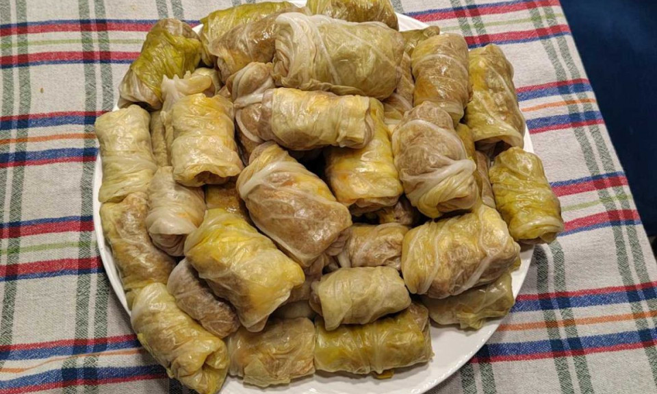 Kako da SARMA pravljena kući dobije pravi SVADBARSKI šmek i ukus