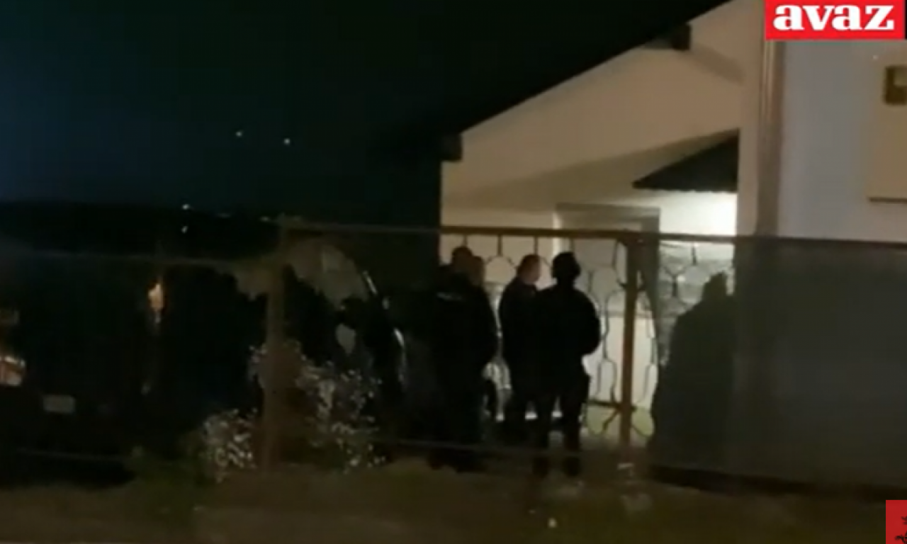 Specijalci sa DUGIM CEVIMA pretresaju SVE: Velika akcija u Bosanskoj Krupi, ima veze sa ubistvom policajca (VIDEO)