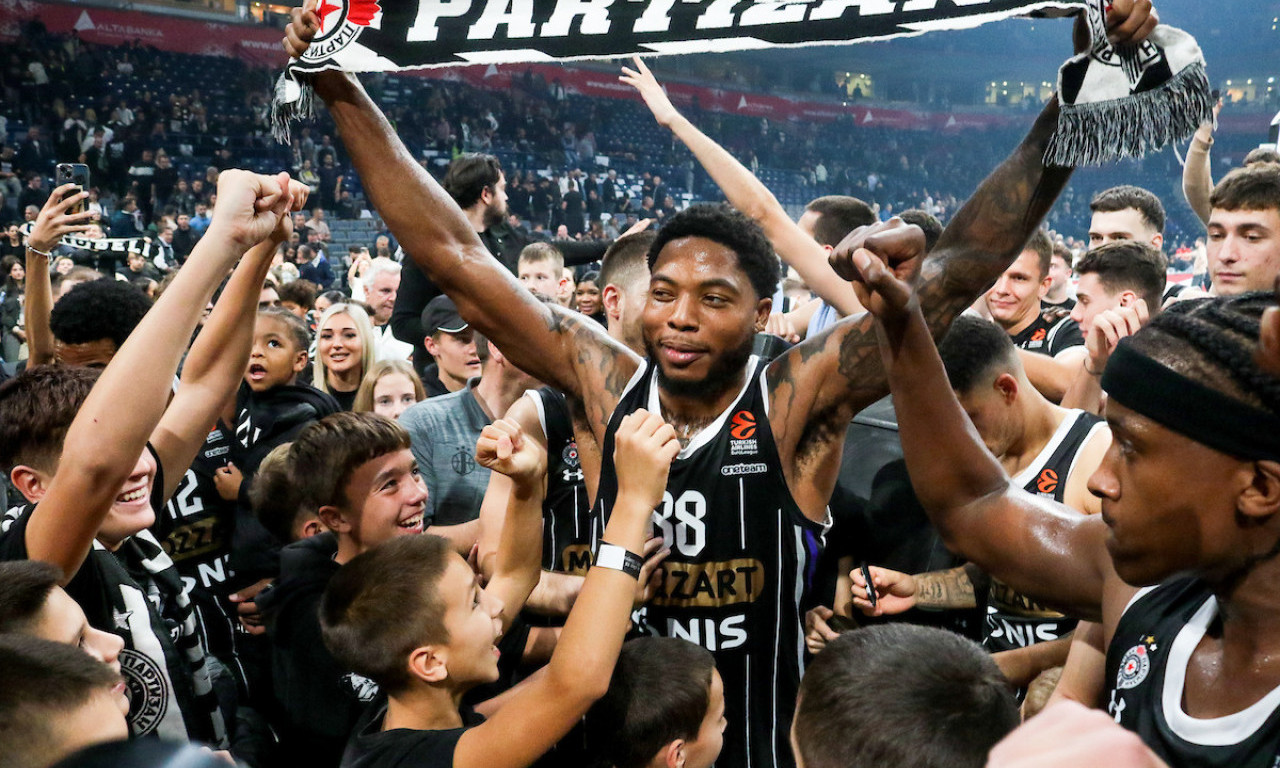 PUNA ARENA DOČEKUJE BARSELONU: Partizan rasprodao sve karte dva dana pred meč sa Barselonom!